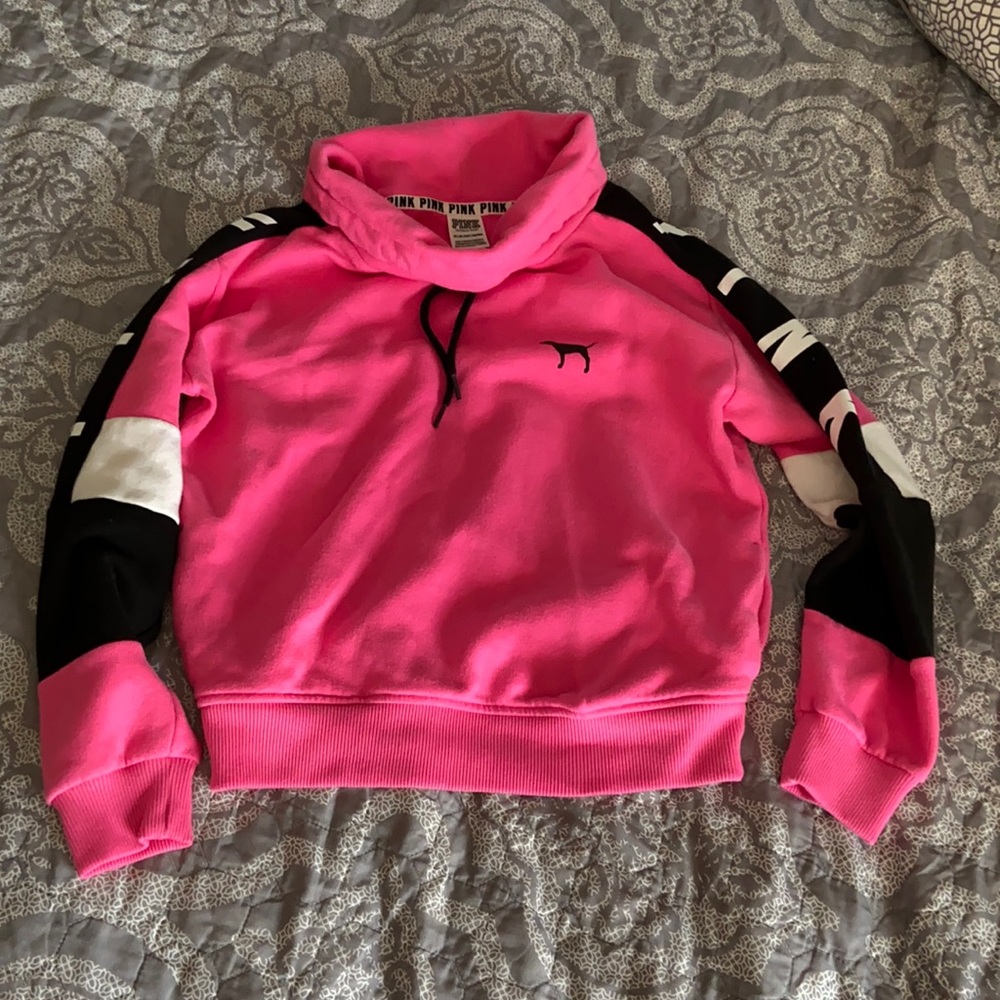Vs pink sweatshirt